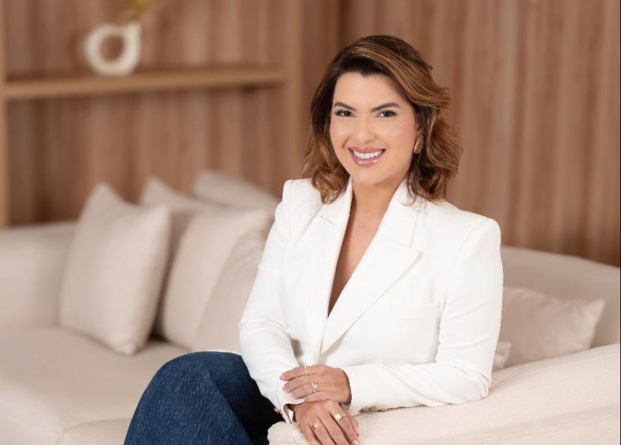 Dra. Karina Cavalcanti
