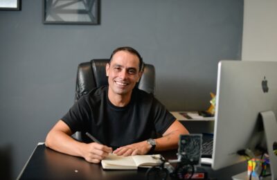 Márcio Ferrari, da MSServer, alerta sobre a necessidade de fechar contratos estratégicos para não ficarem defasados.
