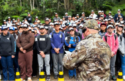 CEAB oferece treinamento com práticas de sobrevivência em selva.