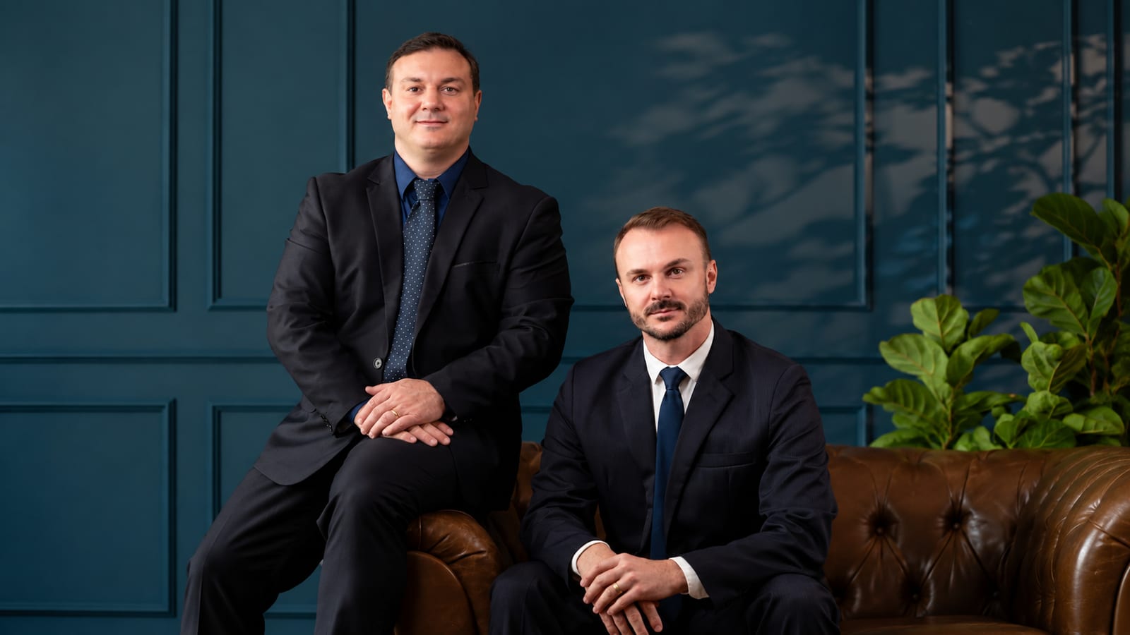 Tobias (à esq.) e Tomás, sócios do Moresco Todeschini Advogados, escritório com 21 anos de atuação no agronegócio.