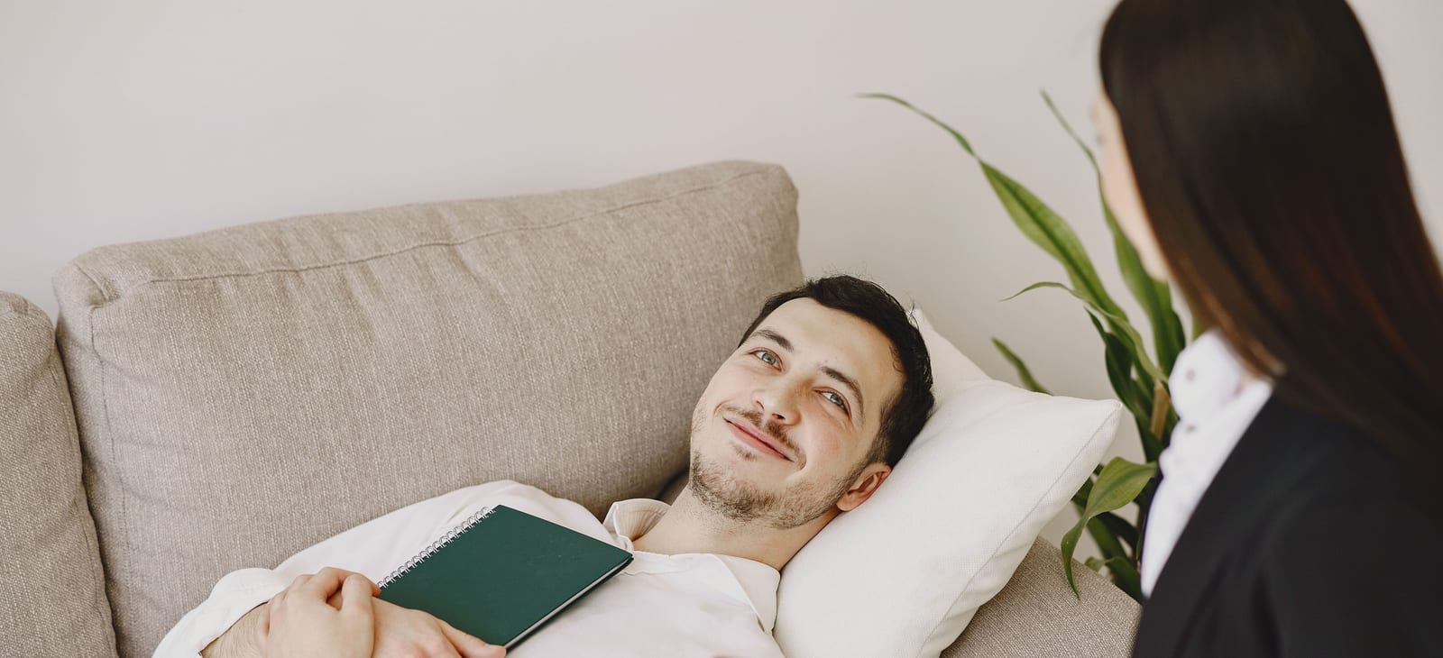 A organização dos atendimentos e a digitalização dos processos administrativos fazem parte da transformação tecnológica na rotina dos psicólogos.
