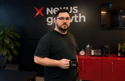 Daniel Freitas, sócio da Nexus Growth, afirma que a guerra entre marketing e vendas acaba com a configuração de uma métrica de receita para os dois setores.