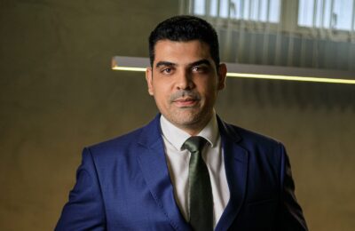 Advogado trabalhista em Anápolis, Thiago Gomes Taveira explica quando o trabalhador deve procurar orientação e o que conferir ao sair do emprego.